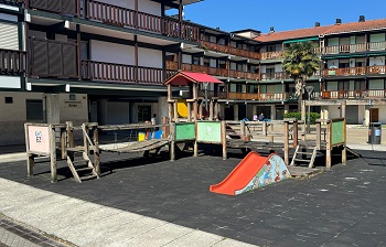 13. Pelotari plazaren eta haur parkeen hobekuntza